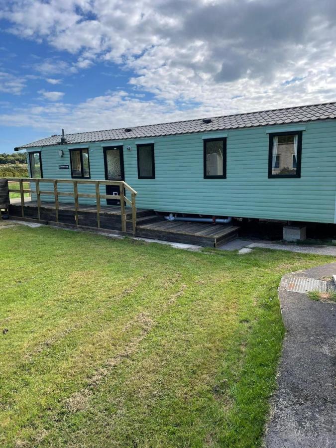 Garej Mynytho Caravan Pwllheli Exterior photo